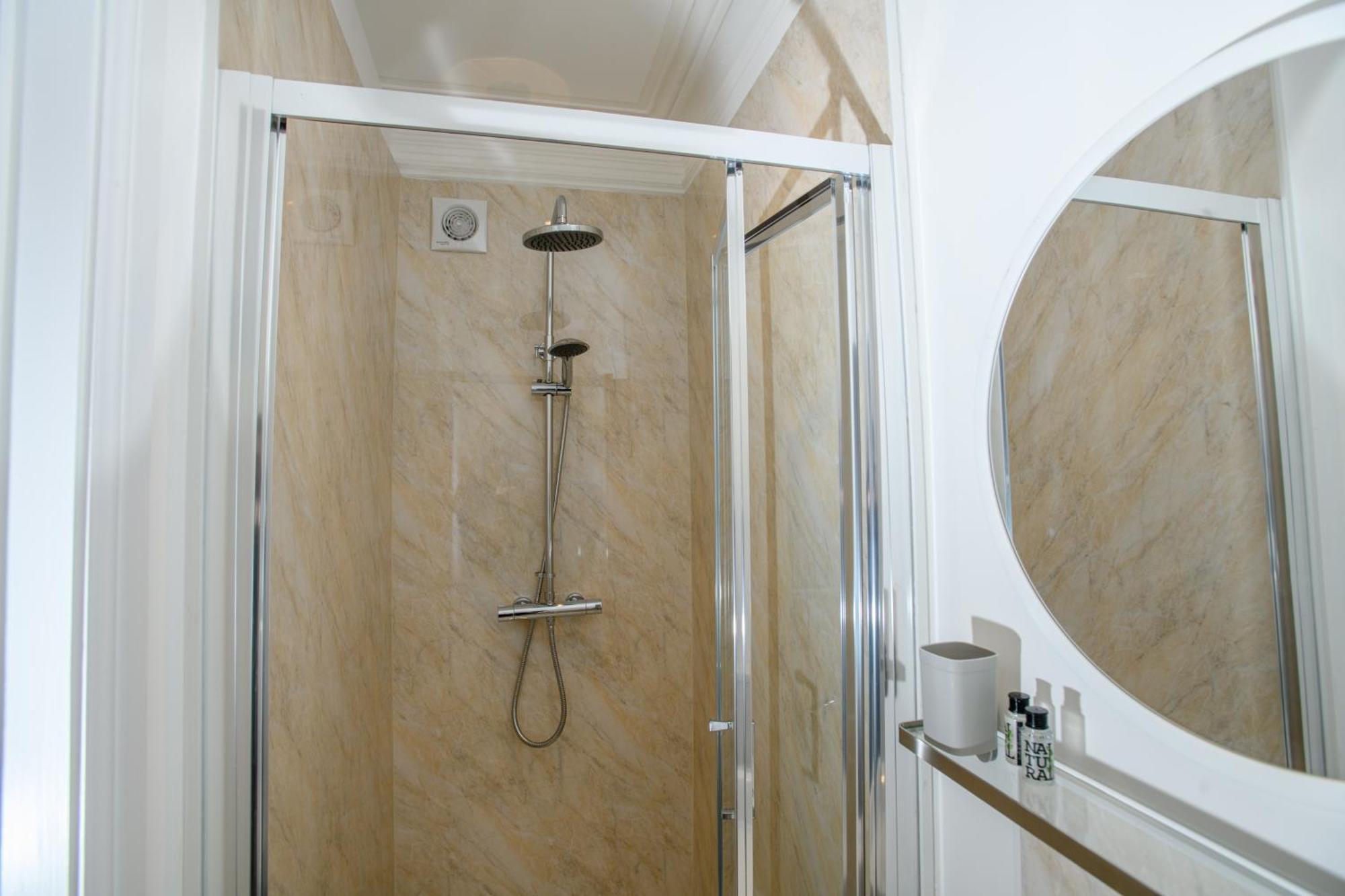 Tavmar Accommodation Lincoln Luaran gambar